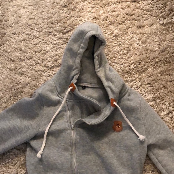Zip up hoodie - Picture 2 of 4